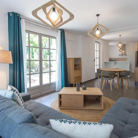 Domaine De La Galiniere Holiday home Chateauneuf-le-Rouge
